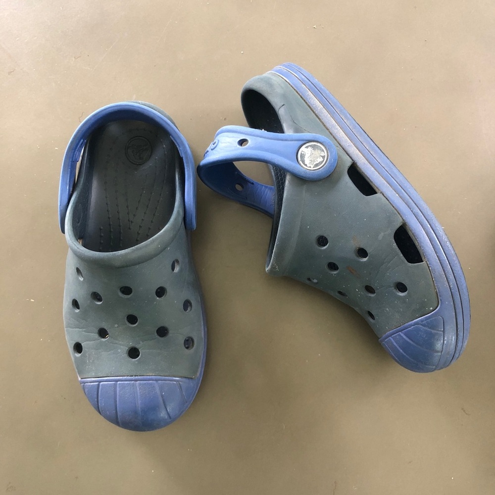 Kids crocs
